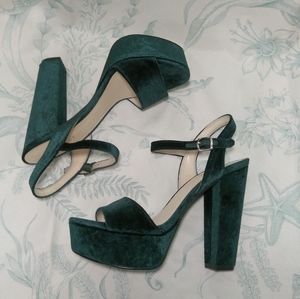 ✴️Nine West✴️Heel✴️